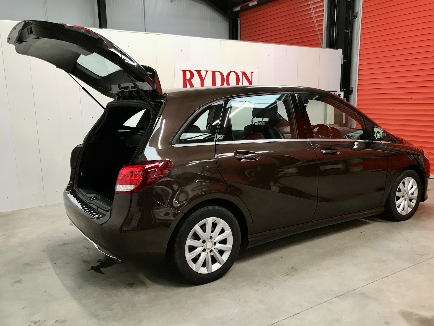 Used Mercedes-Benz B Class 2015 for sale - 77778549: Photo 4