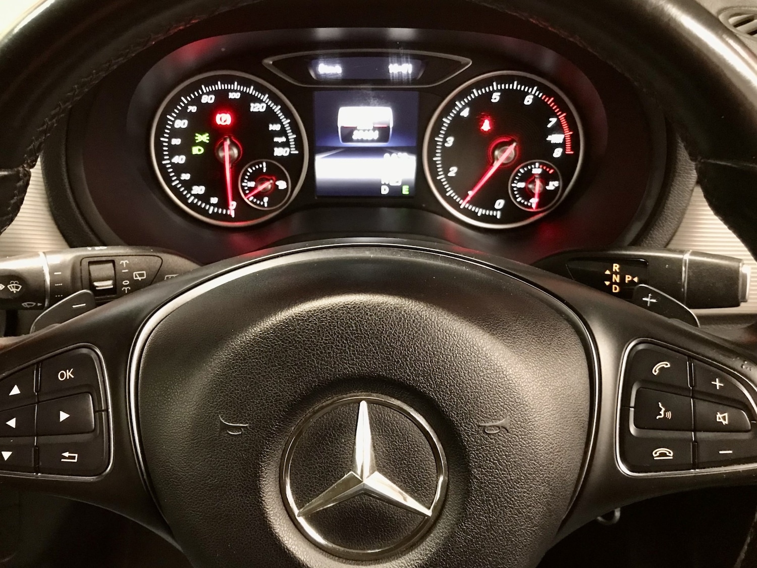 Used Mercedes-Benz B Class 2015 for sale - 77778549: Photo 8