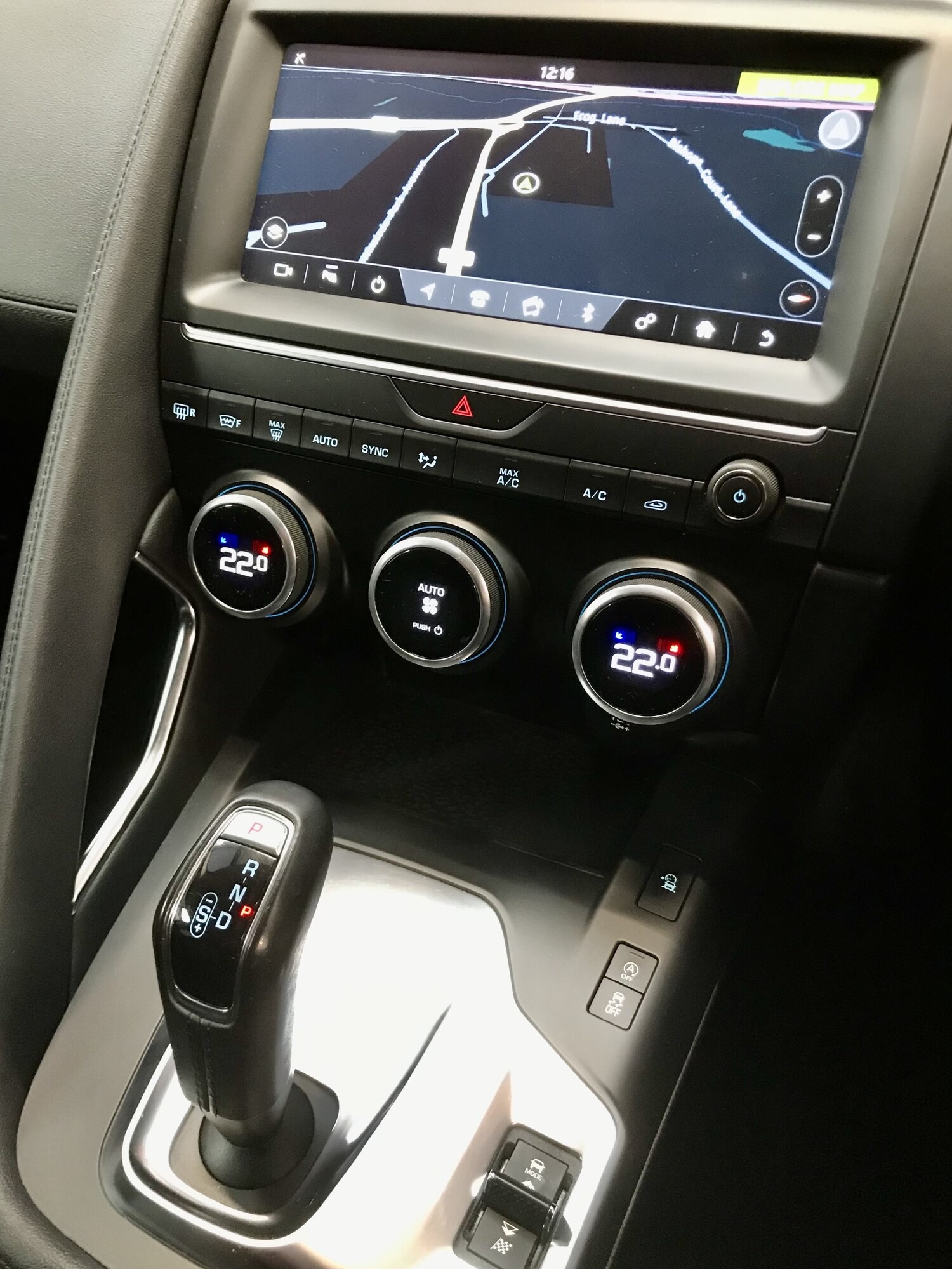 Used Jaguar E-Pace 2018 for sale - 76382828: Photo 11