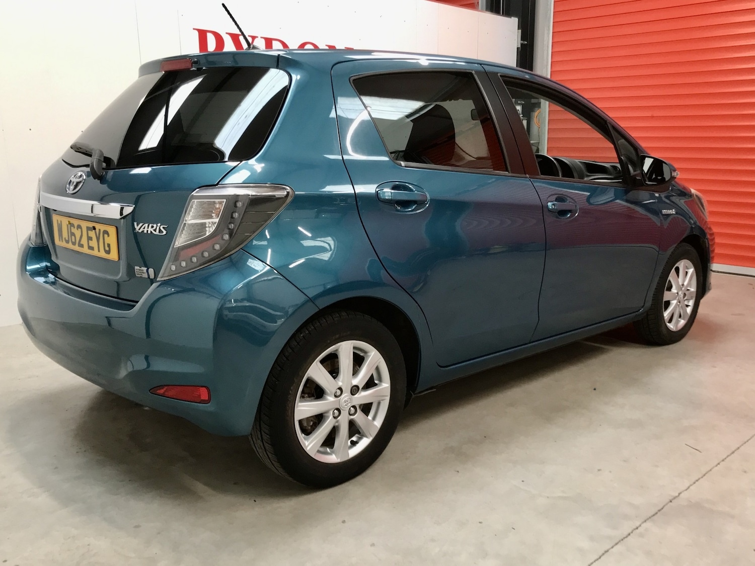 Used Toyota Yaris 2012 for sale - 76300841: Photo 5
