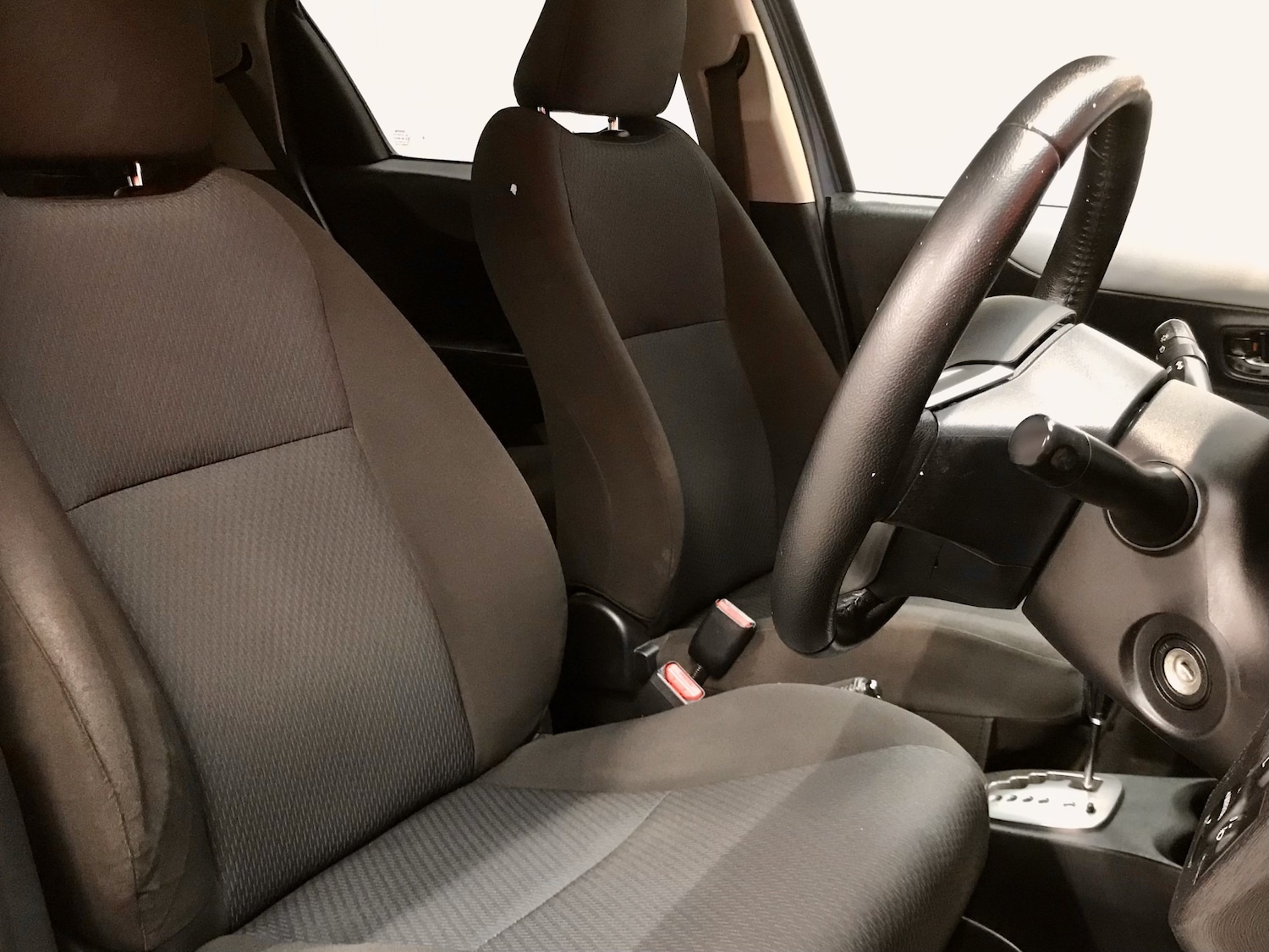 Used Toyota Yaris 2012 for sale - 76300841: Photo 6