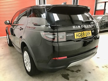 Used Land Rover Discovery Sport 2020 for sale - 76414989: Photo