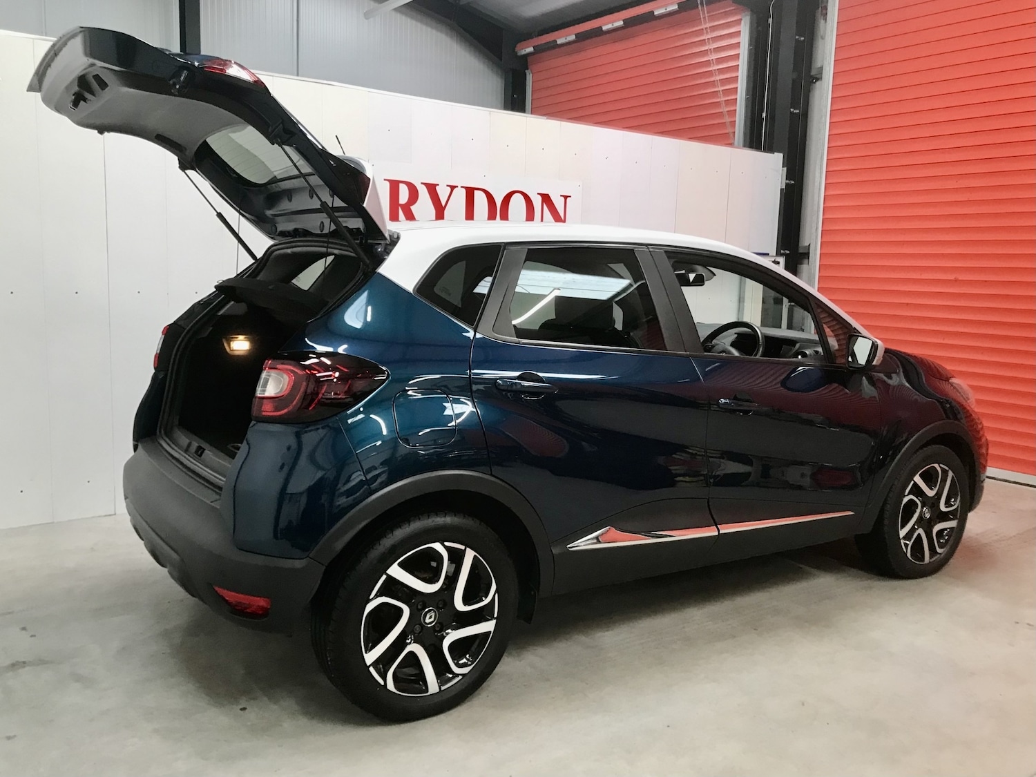 Used Renault Captur 2018 for sale - 78198857: Photo 4