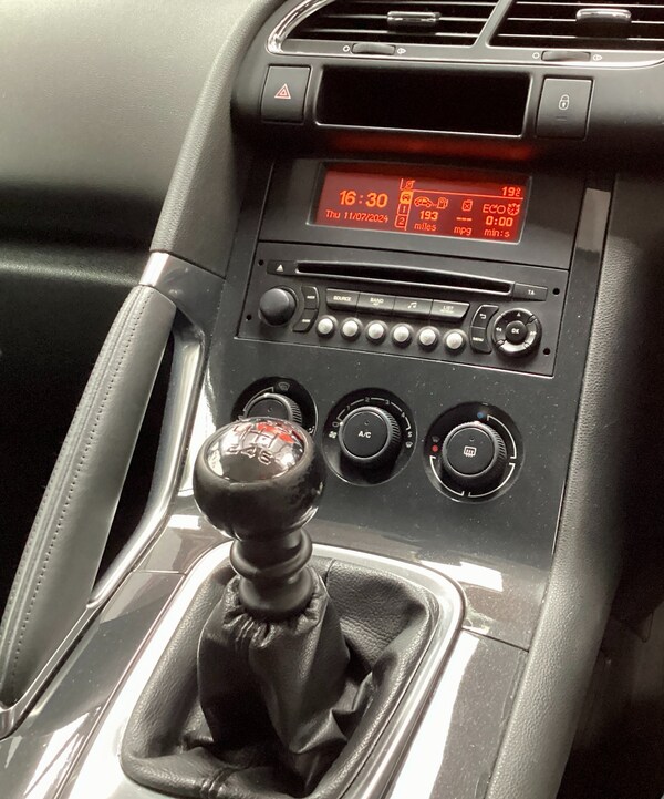 Used Peugeot 3008 2016 for sale - 71601346: Photo 9