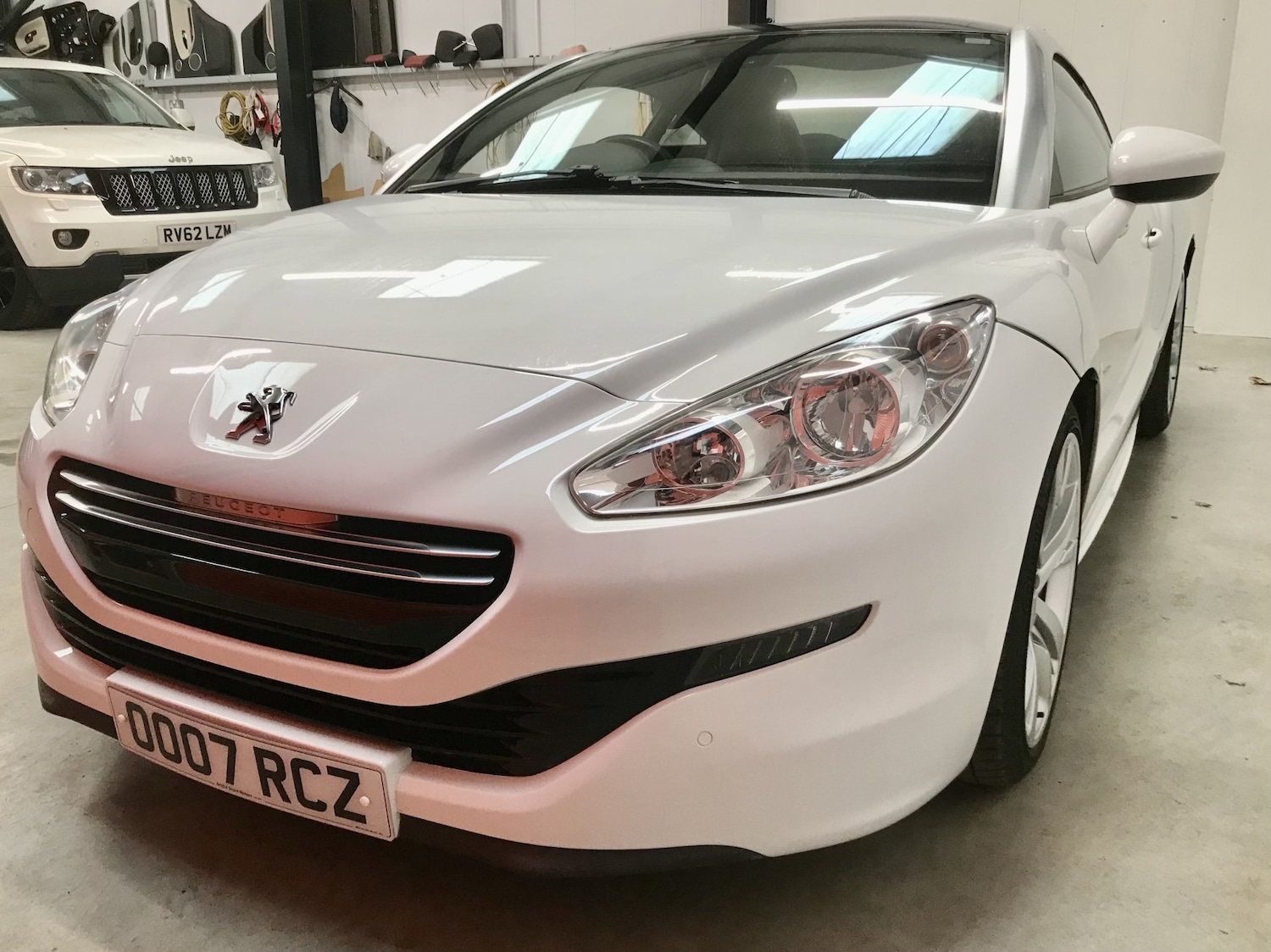 Used Peugeot RCZ 2013 for sale - 76451772: Photo 2