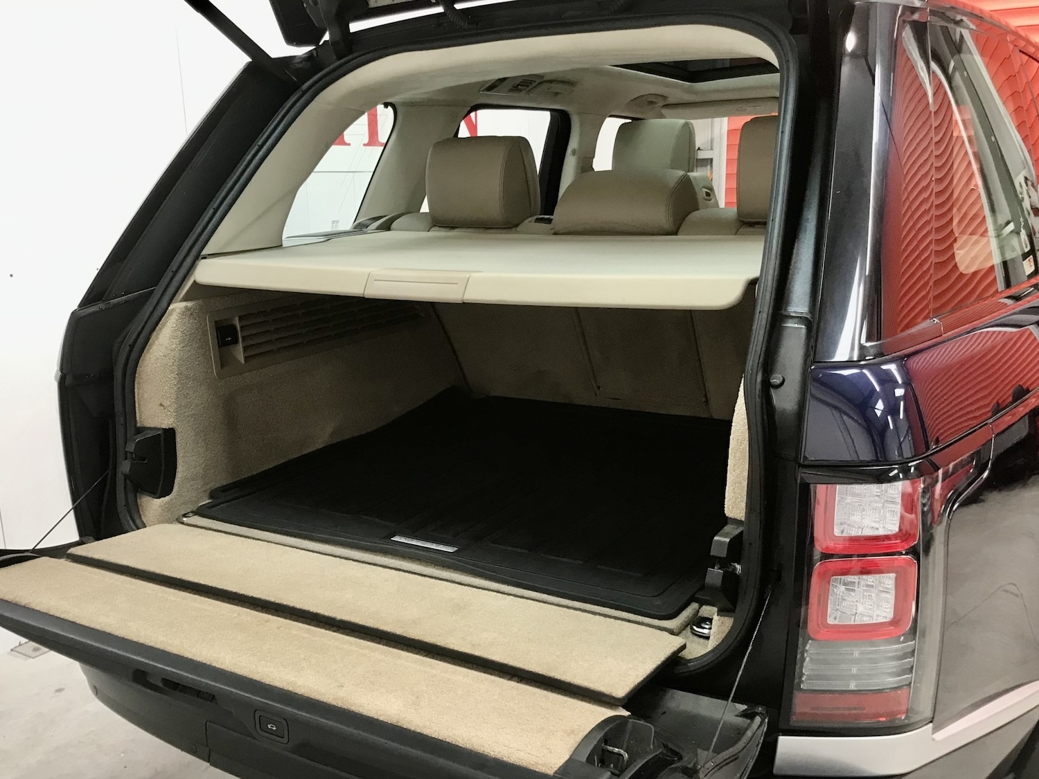 Used Land Rover Range Rover 2014 for sale - 77639639: Photo 15