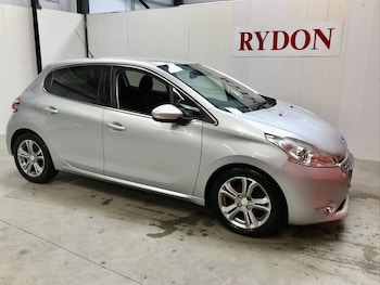 2012 (62) - 1.4 VTi Allure 5door
