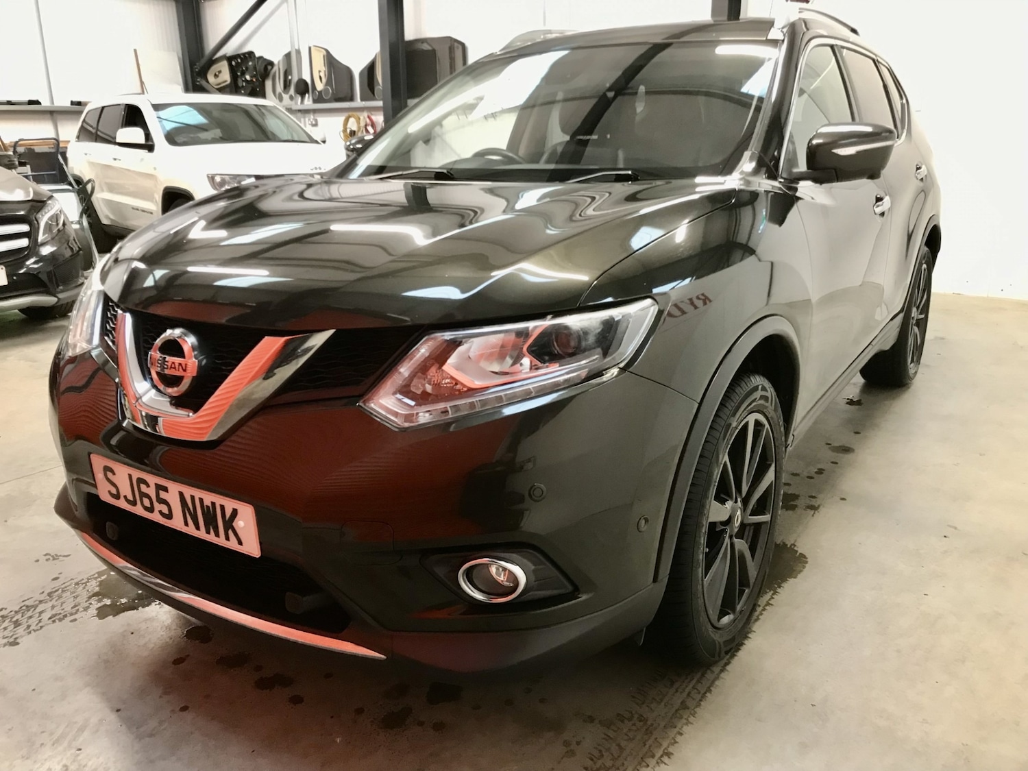 Used Nissan X-Trail 2015 for sale - 76384302: Photo 2