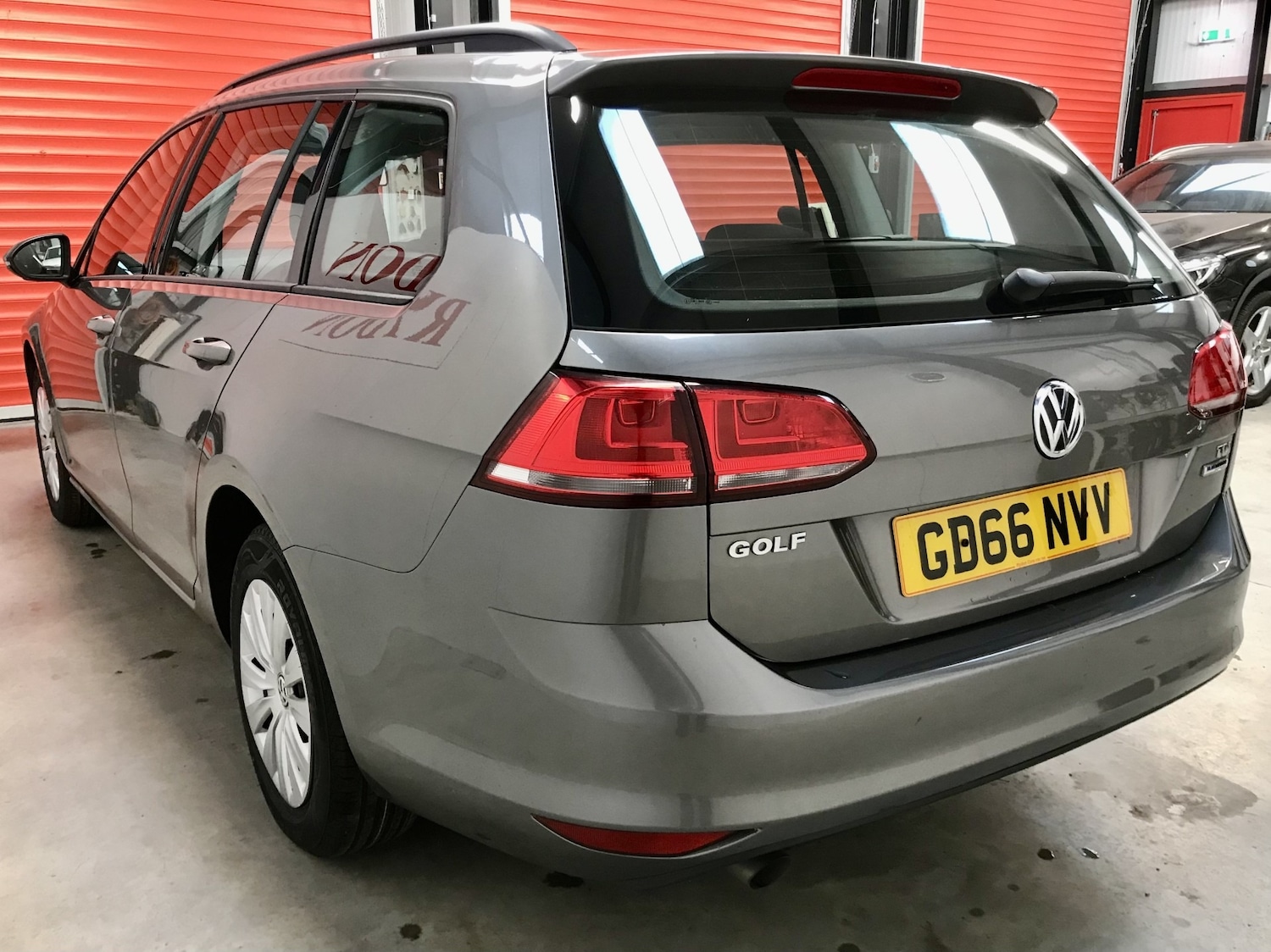 Used Volkswagen Golf 2016 for sale - 77567760: Photo 3