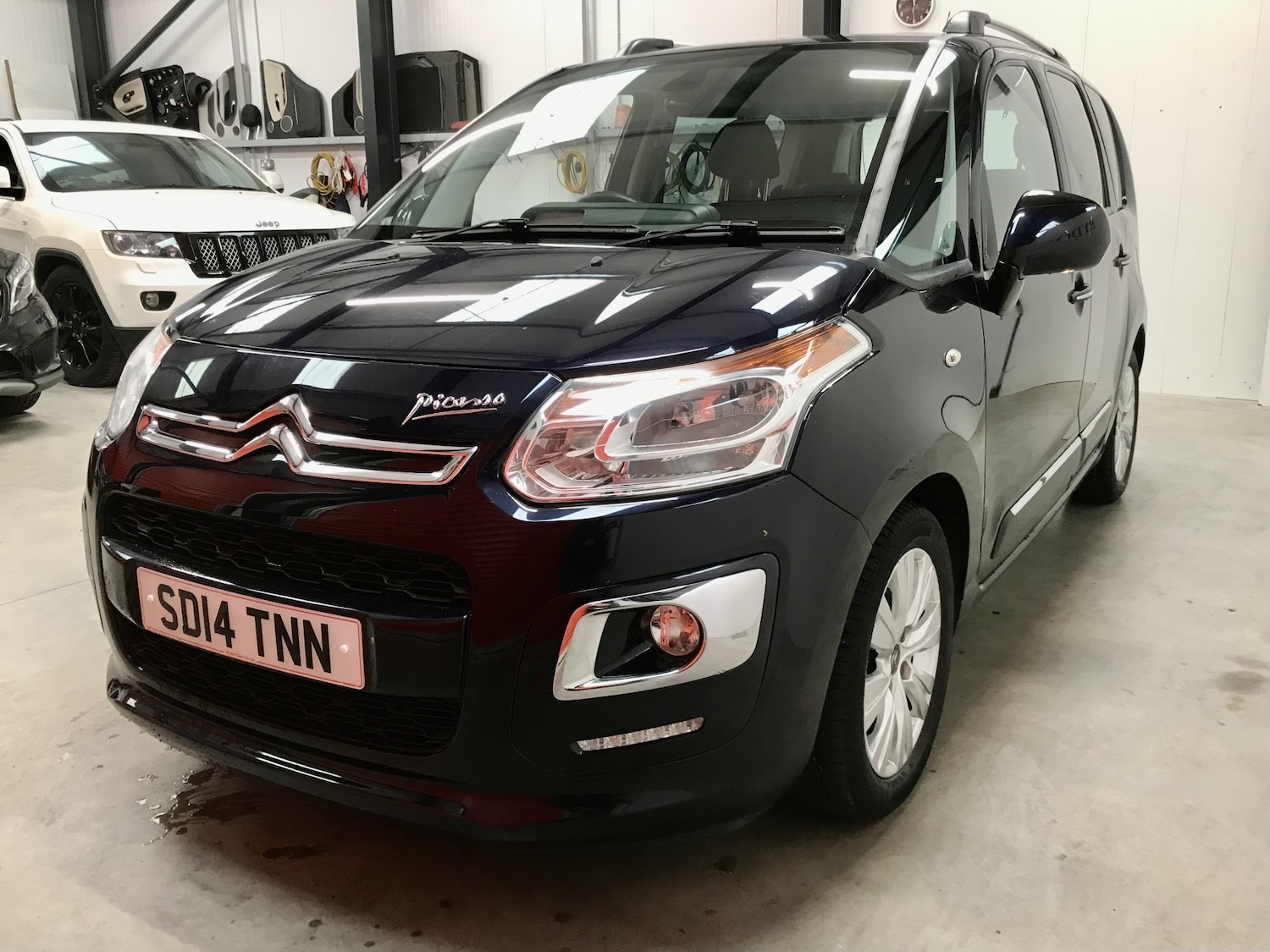 Used Citroen C3 Picasso 2014 for sale - 76778098: Photo 2