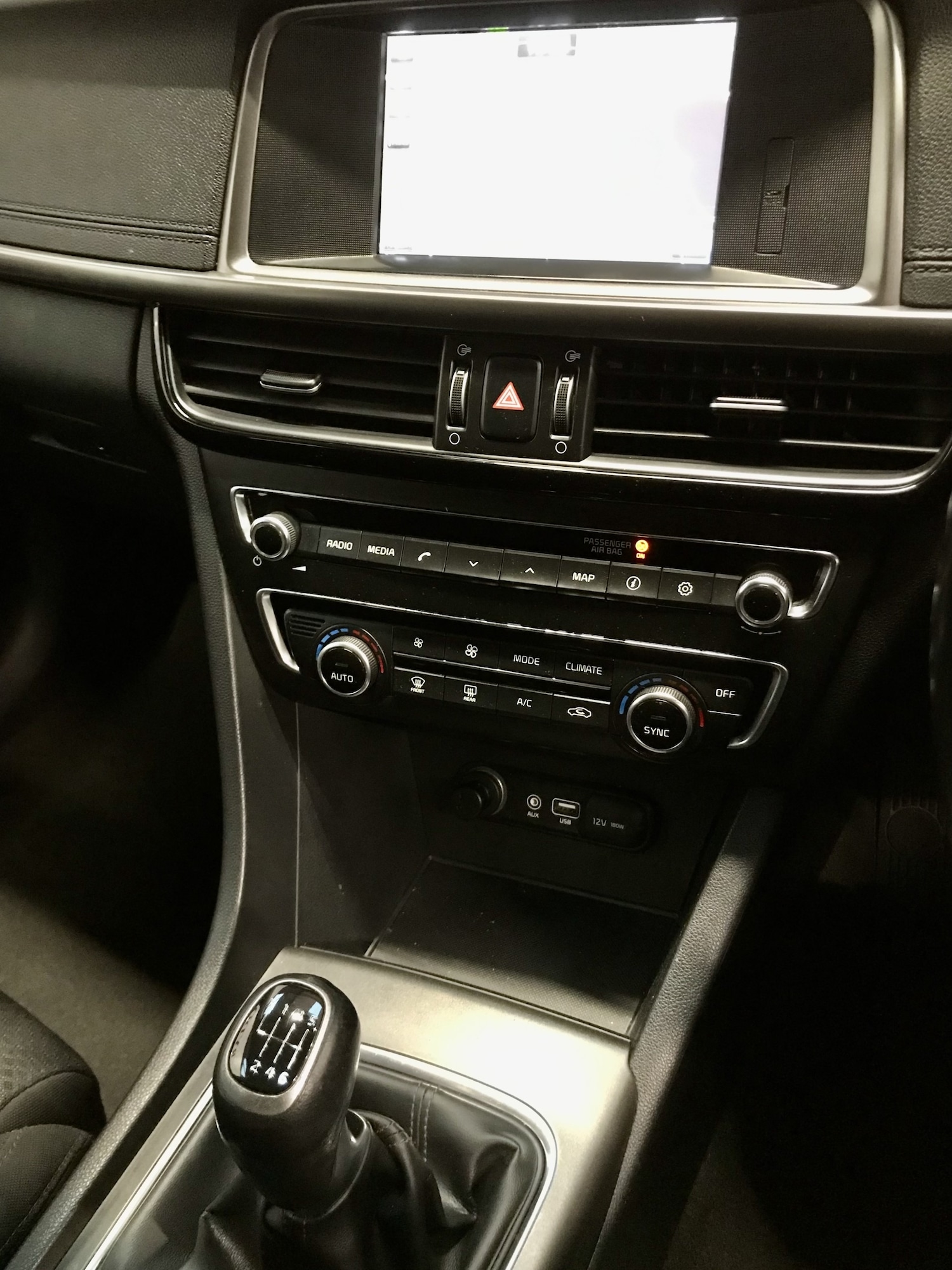 Used Kia Optima 2017 for sale - 76817709: Photo 10