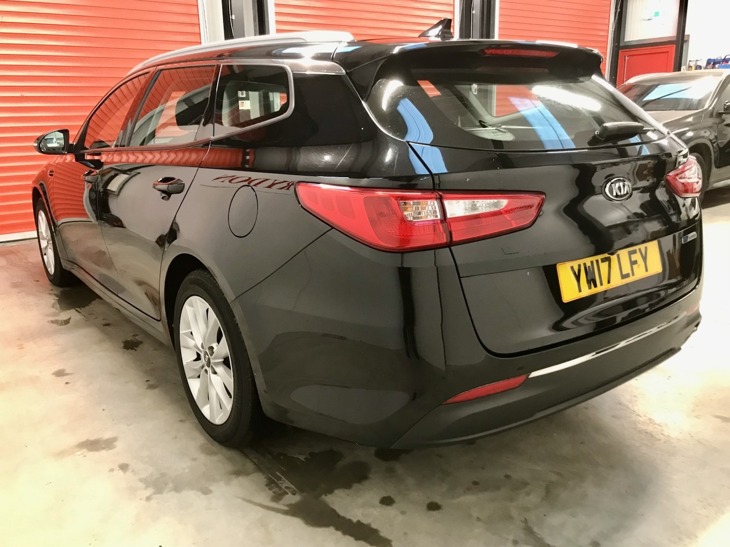 Used Kia Optima 2017 for sale - 76817709: Photo 3