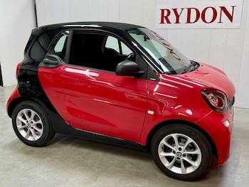 Used smart fortwo 2017 for sale - 79330173: Photo