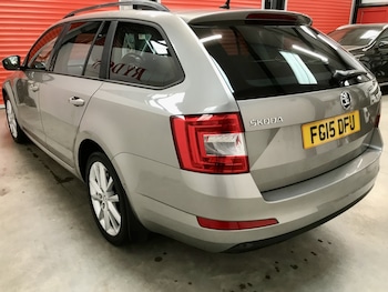Used Skoda Octavia 2015 for sale - 76404479: Photo