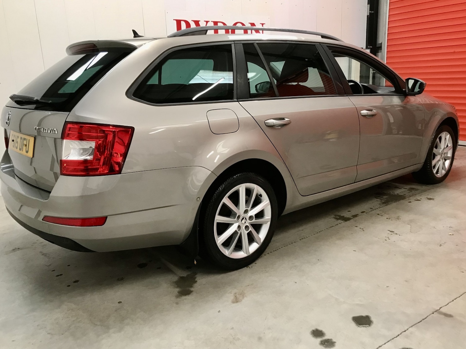 Used Skoda Octavia 2015 for sale - 76404479: Photo 5