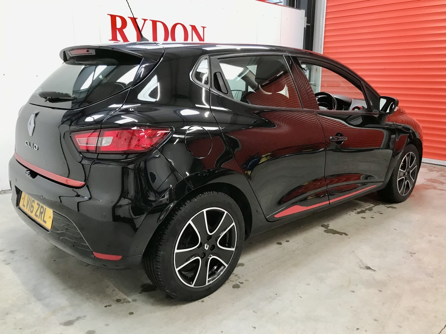 Vehicle 5
