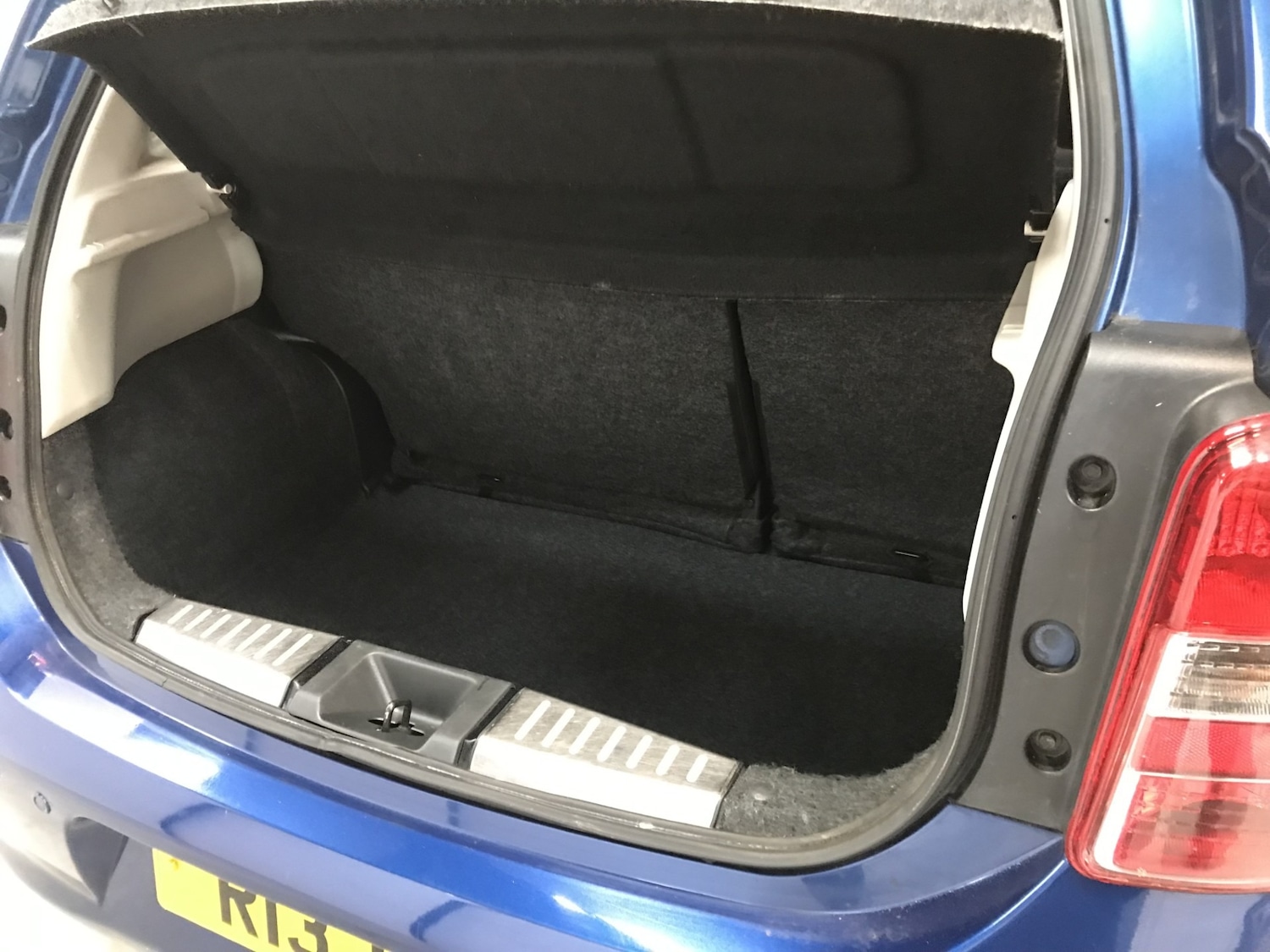 Used Nissan Micra 2013 for sale - 77845069: Photo 12