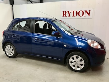 2013 - 1.2 Acenta 5door CVT Automatic