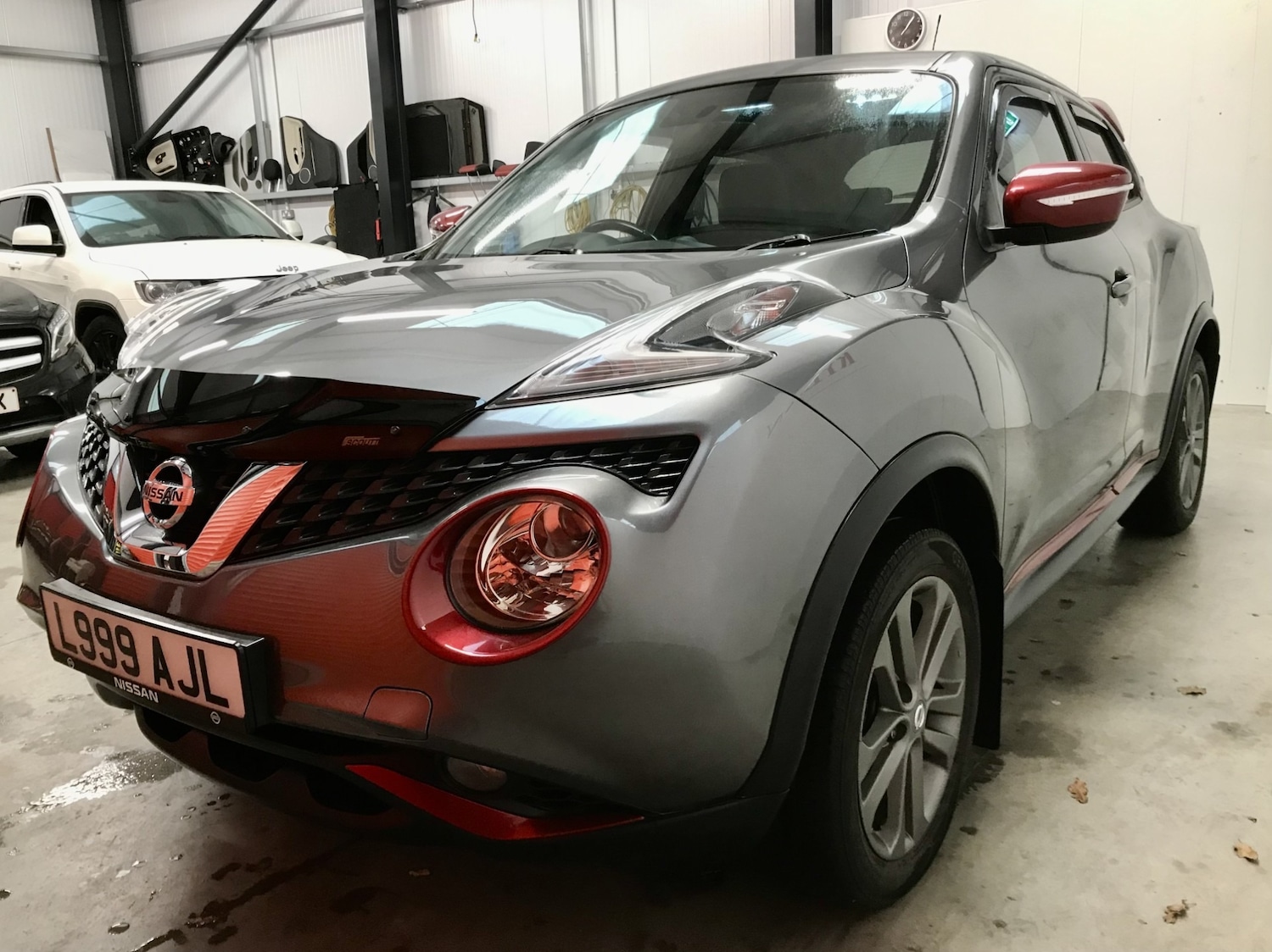 Used Nissan Juke 2015 for sale - 76969818: Photo 2