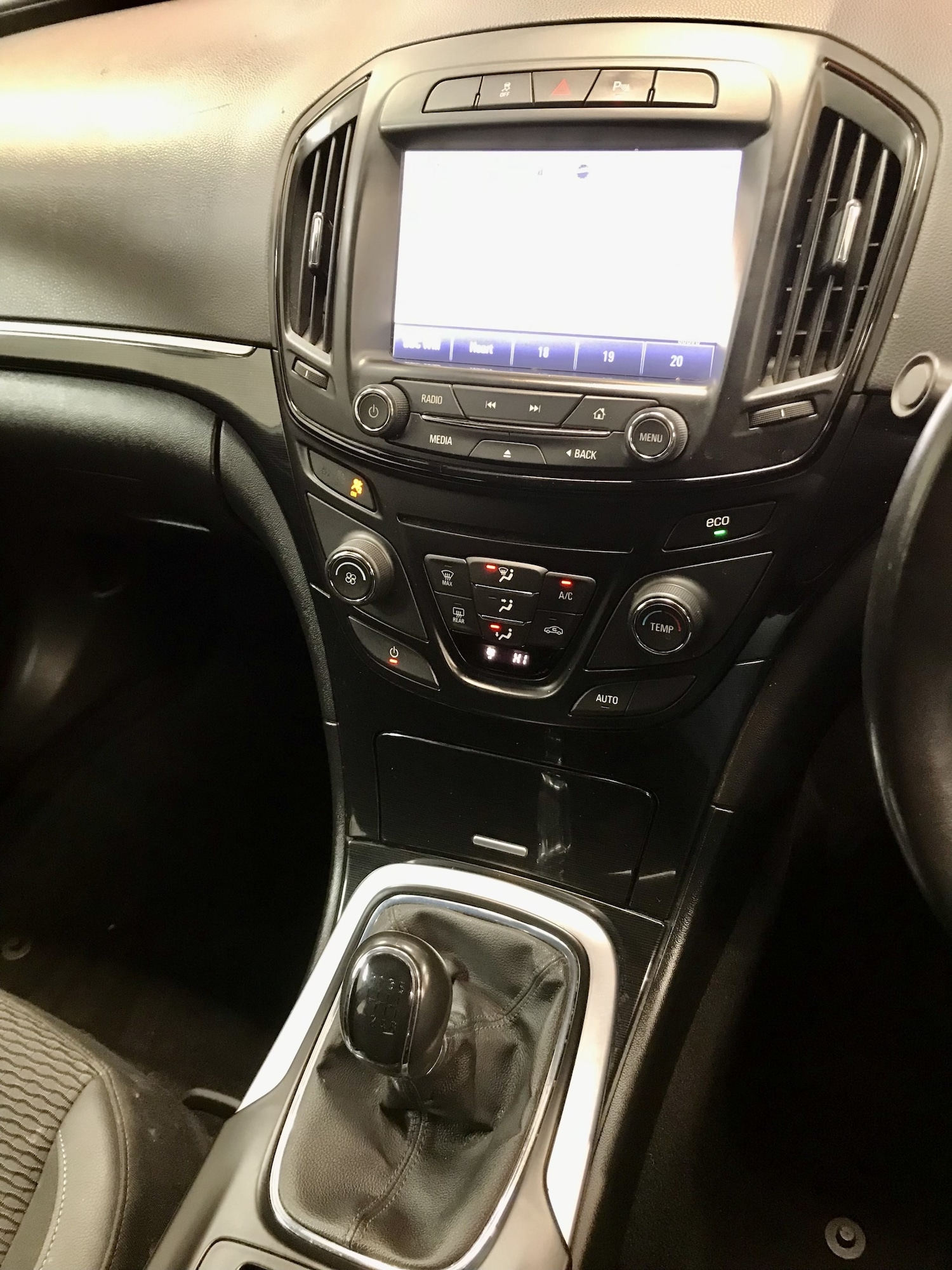 Used Vauxhall Insignia 2016 for sale - 77759424: Photo 10