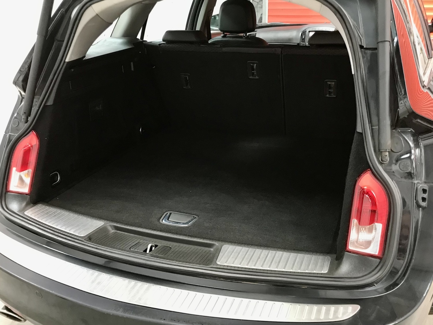 Used Vauxhall Insignia 2016 for sale - 77759424: Photo 12