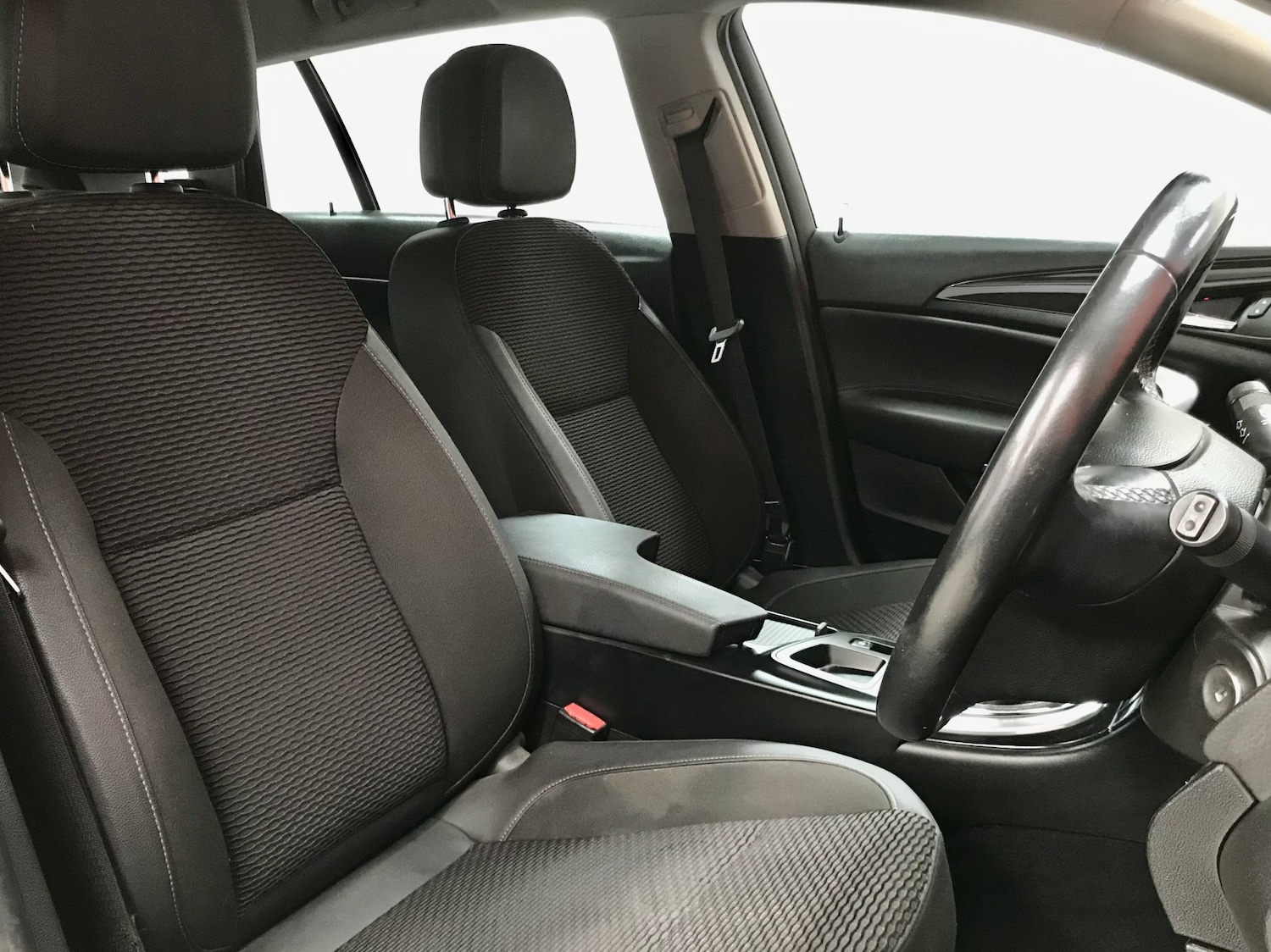 Used Vauxhall Insignia 2016 for sale - 77759424: Photo 6