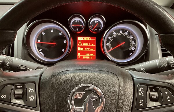Used Vauxhall Astra 2014 for sale - 71895240: Photo 8