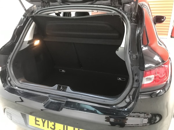Used Renault Clio 2013 for sale - 76184066: Photo 10