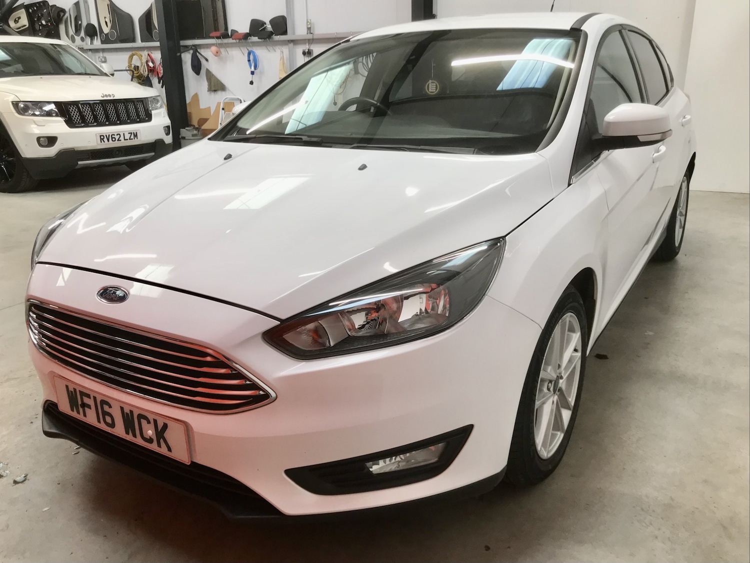 Used Ford Focus 2016 for sale - 76156383: Photo 2