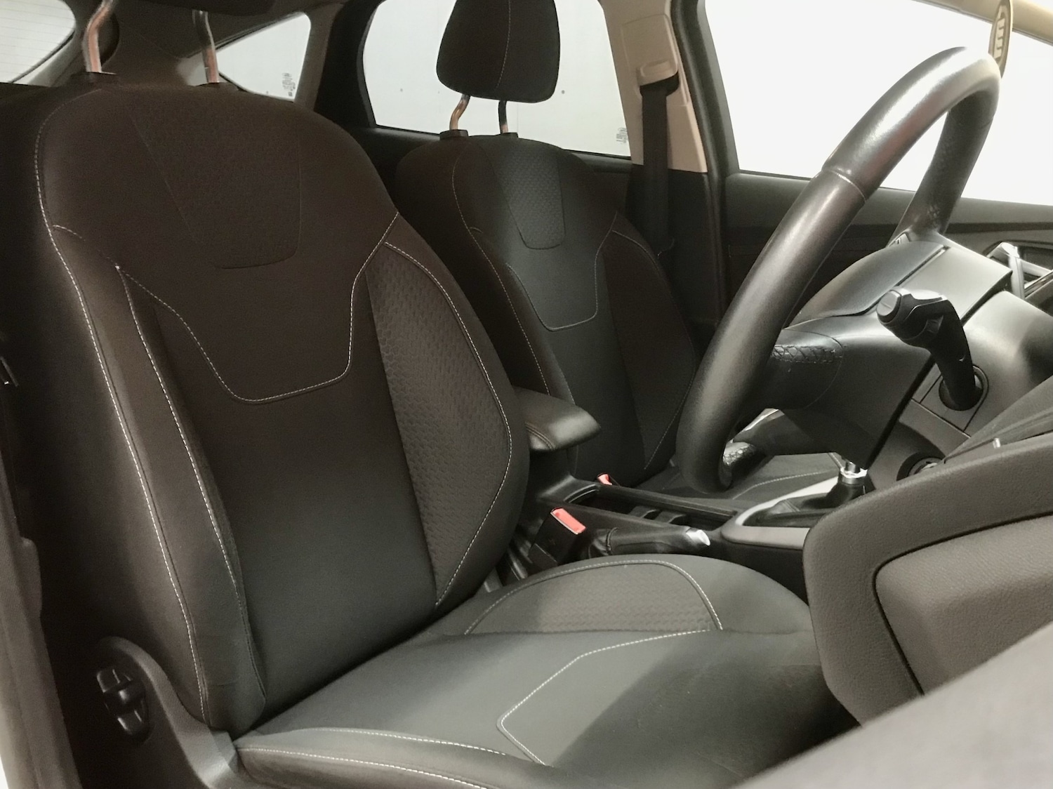 Used Ford Focus 2016 for sale - 76156383: Photo 5