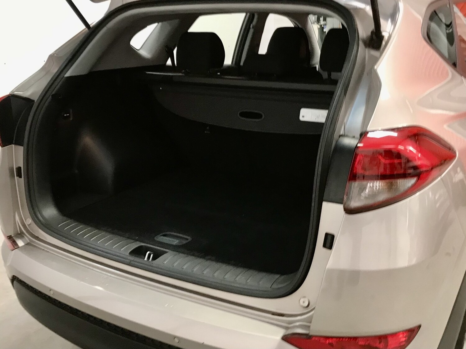 Used Hyundai TUCSON 2017 for sale - 76919908: Photo 12