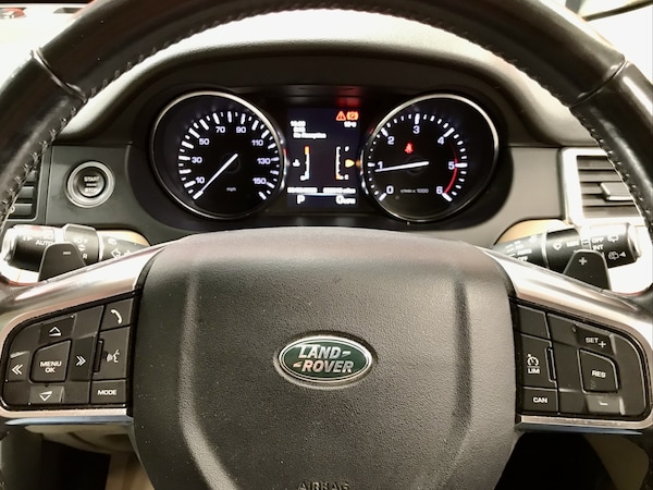 Used Land Rover Discovery Sport 2015 for sale - 75690501: Photo 9