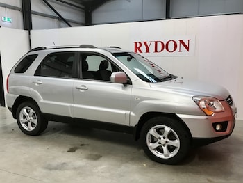 2009 (09) - 2.0 CRDi Titan 5door