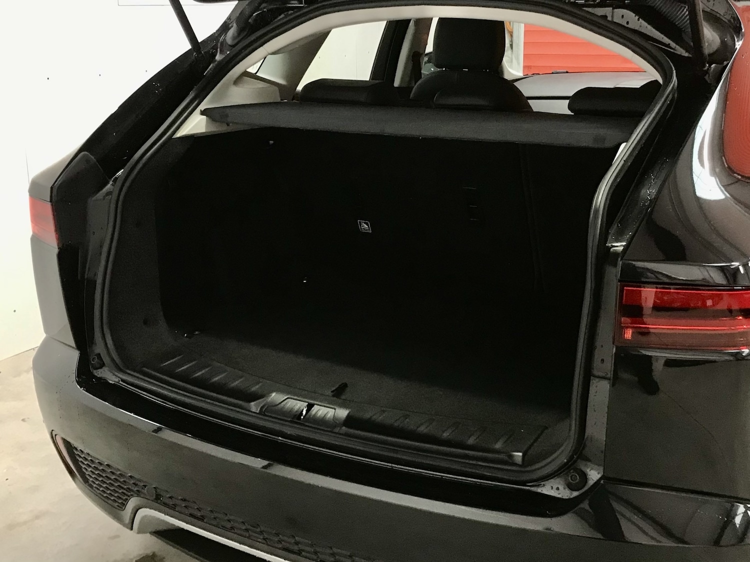 Used Jaguar E-Pace 2018 for sale - 76778338: Photo 14