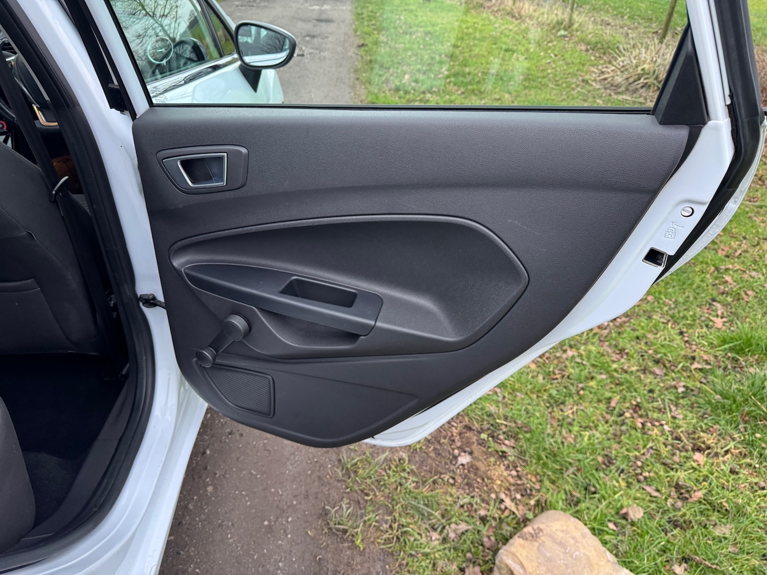 Used Ford Fiesta 2016 for sale - 77505973: Photo 12