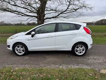 Used Ford Fiesta 2016 for sale - 77505973: Photo