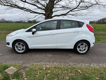 Used Ford Fiesta 2010 for sale - 77505636: Photo