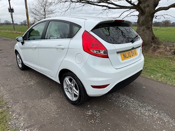 Used Ford Fiesta 2010 for sale - 77505636: Photo