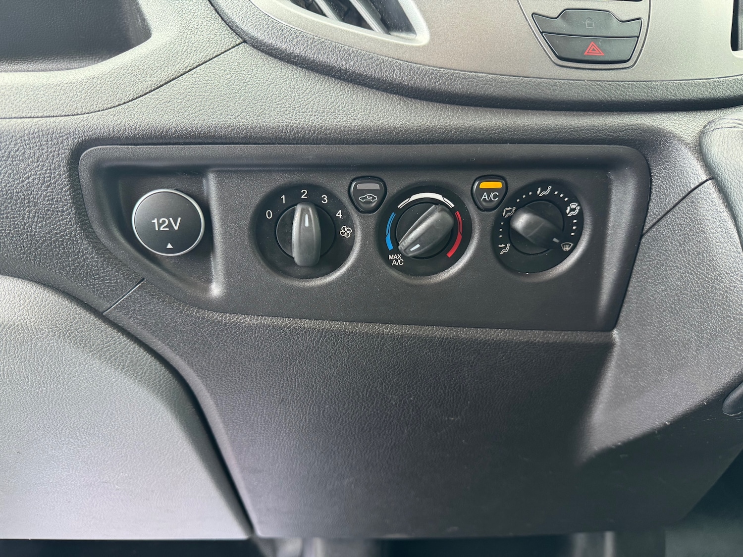 Used Ford Transit 2019 for sale - 78084675: Photo 12