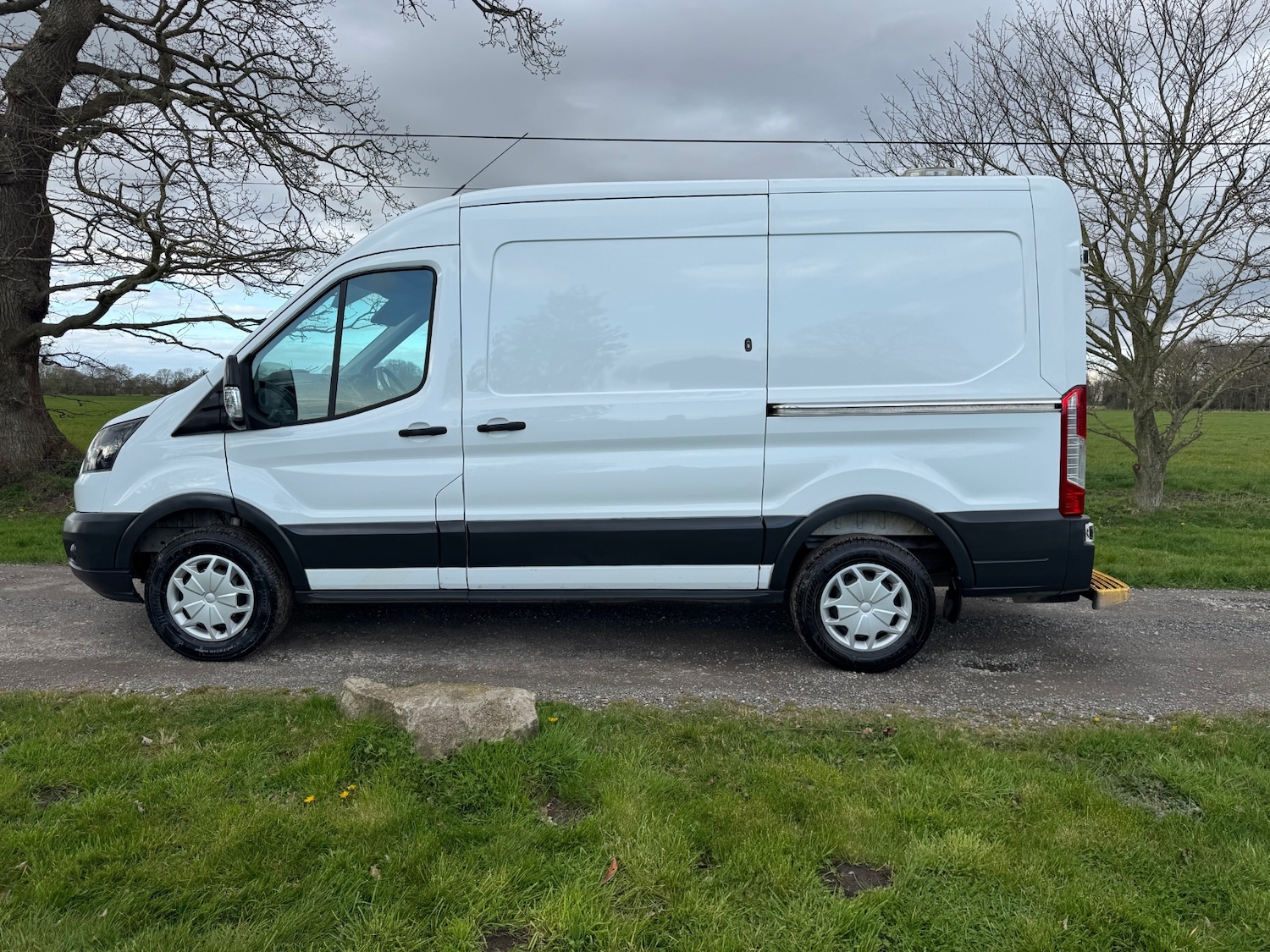 Used Ford Transit 2019 for sale - 78084675: Photo 2