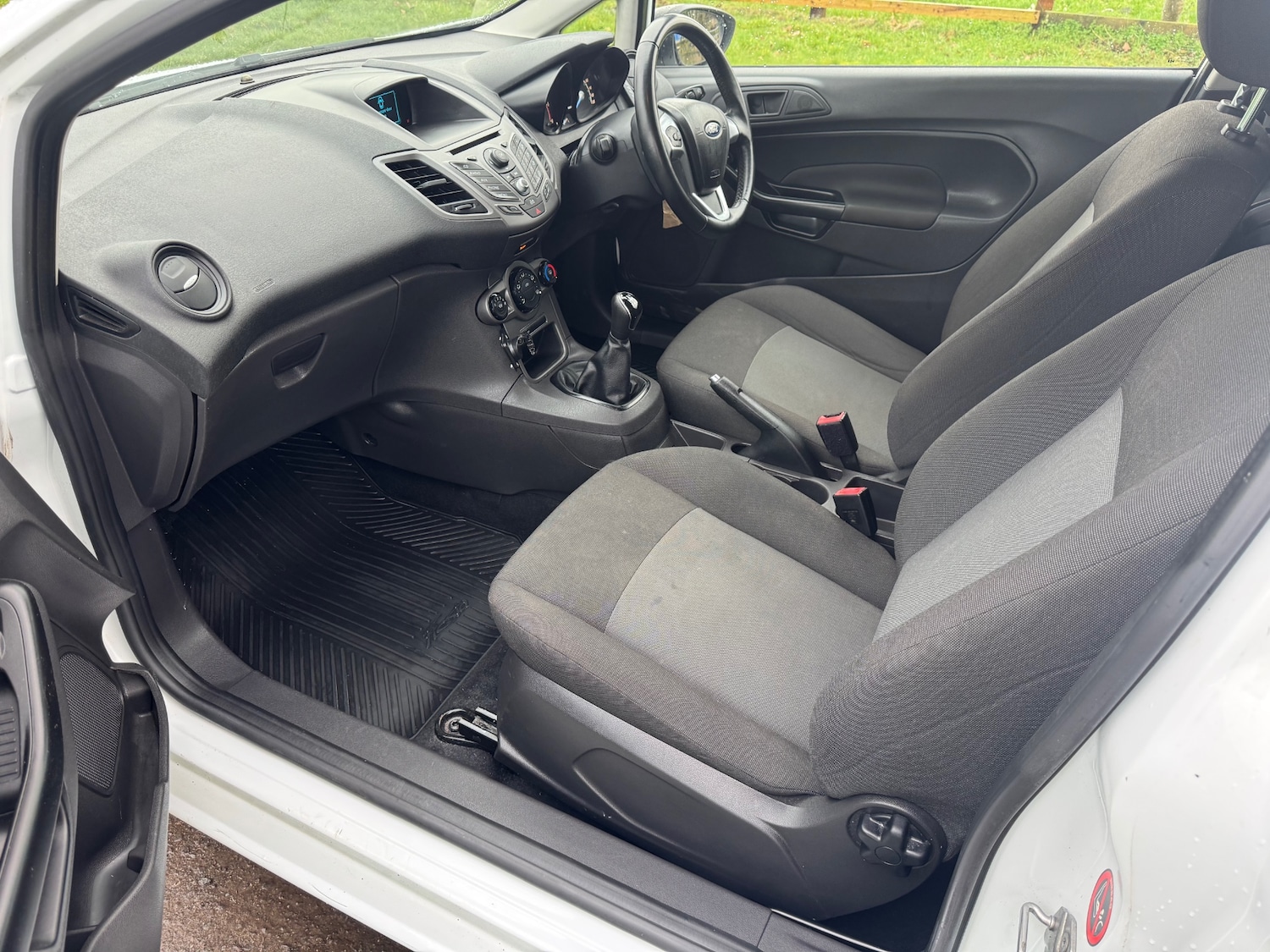 Used Ford Fiesta 2014 for sale - 77690708: Photo 16