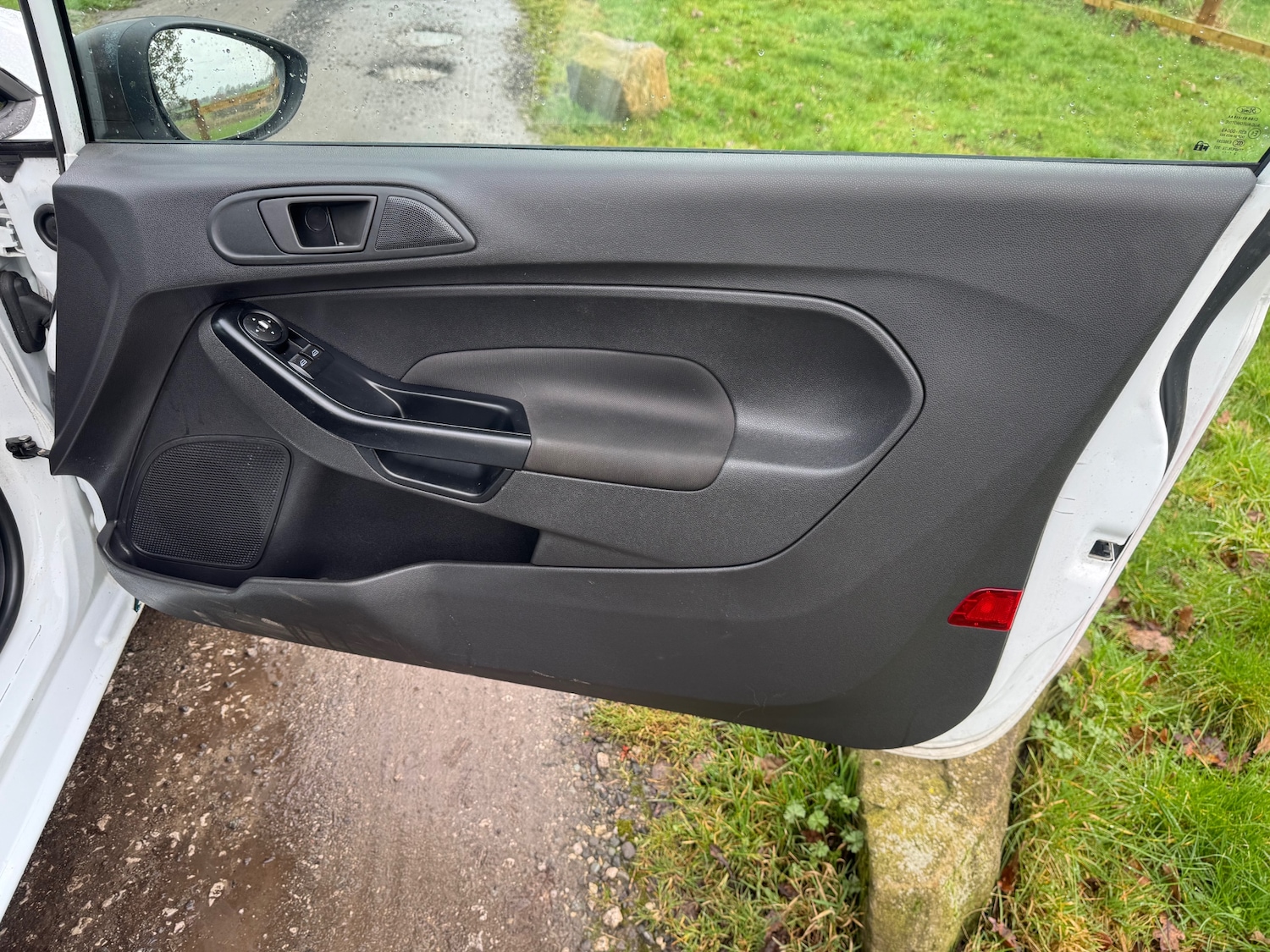 Used Ford Fiesta 2014 for sale - 77690708: Photo 19