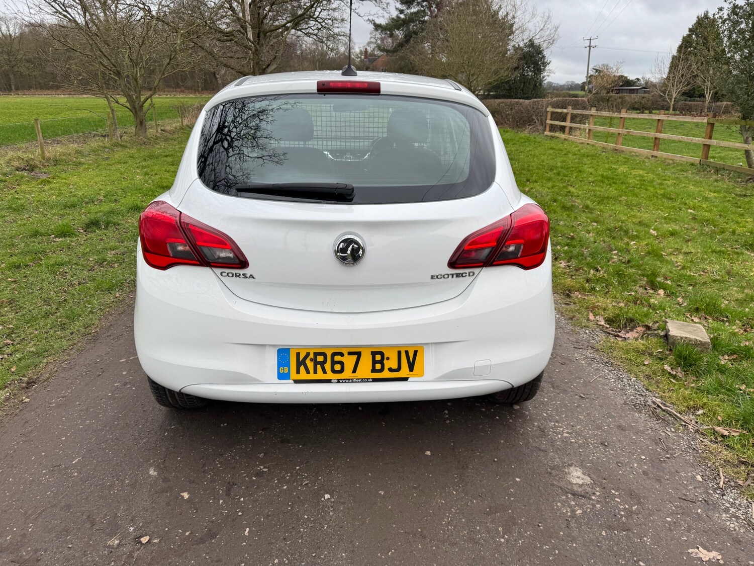 Used Vauxhall Corsa 2017 for sale - 77506019: Photo 5
