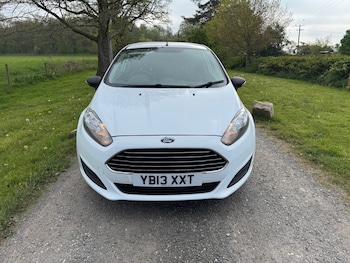 Used Ford Fiesta 2013 for sale - 78389188: Photo