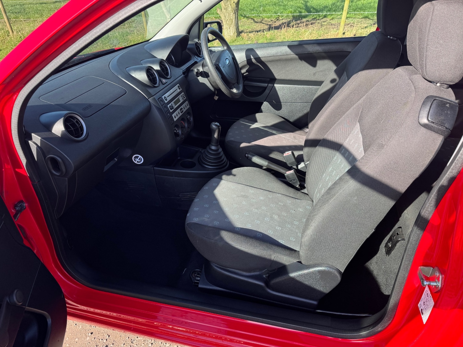 Used Ford Fiesta 2004 for sale - 77827725: Photo 11