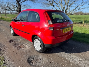 Used Ford Fiesta 2004 for sale - 77827725: Photo
