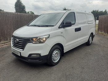Used Hyundai Iload 2019 for sale - 76078908: Photo