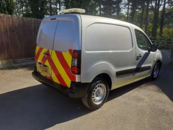 Used Peugeot Partner 2015 for sale - 74769578: Photo