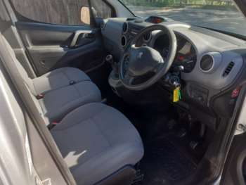 Used Peugeot Partner 2015 for sale - 74769578: Photo