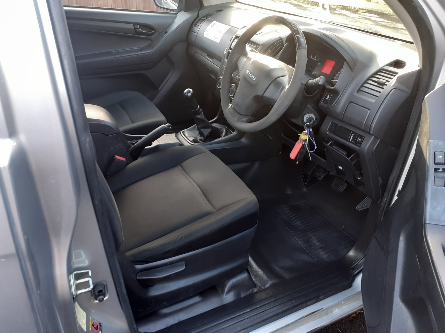 Used Isuzu D-Max 2014 for sale - 76894529: Photo 4